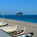 Διαμέρισμα A Due Passi Dal Mare Spotorno